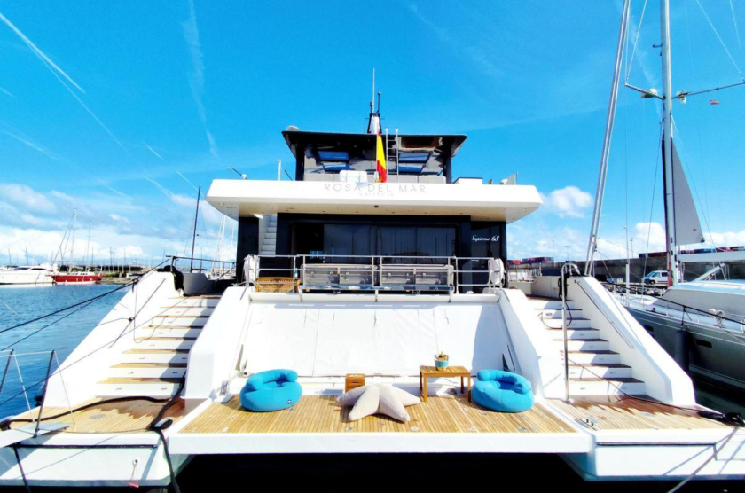 Sunreef Supreme 68 Rosa del Mar