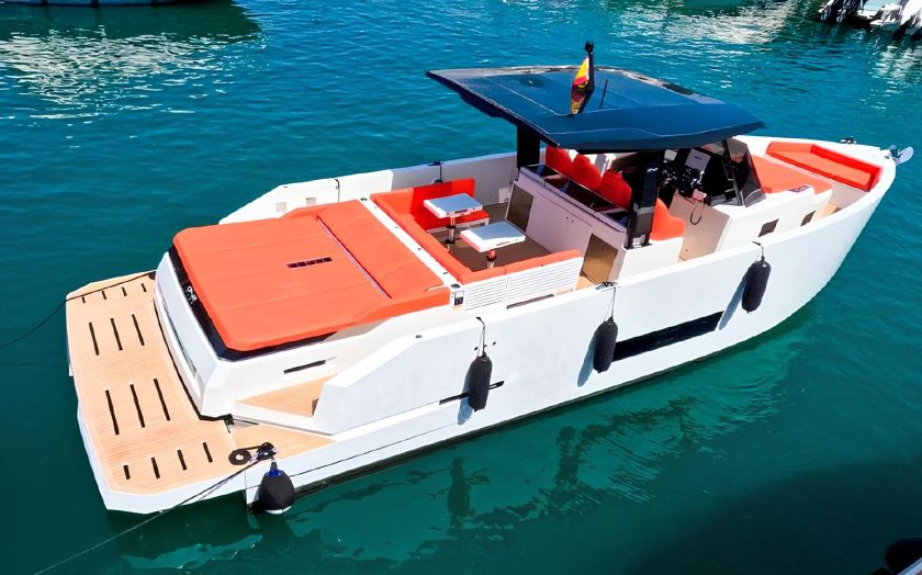 (2024) De Antonio Yachts 42 – SEASTAR