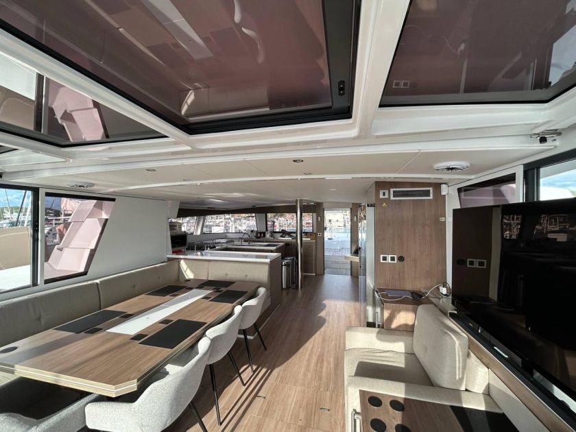 Bali 5.4 Voyager