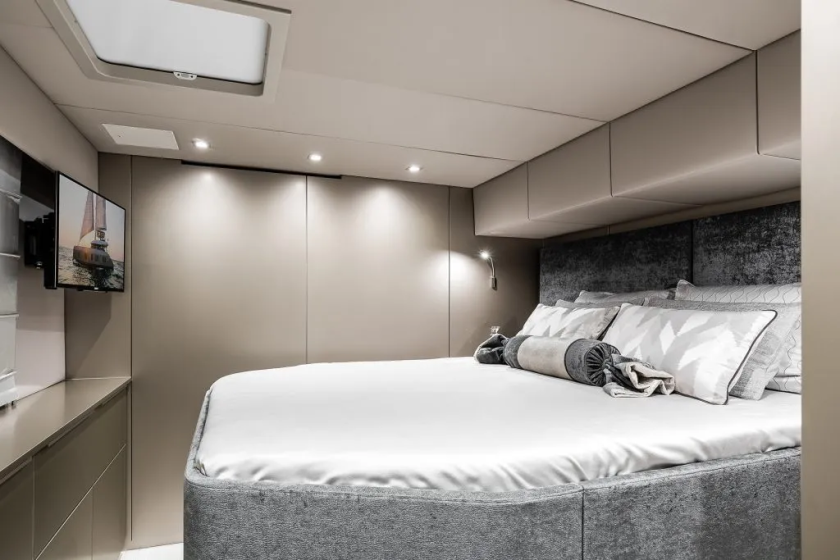 Sunreef 50 Dolphin