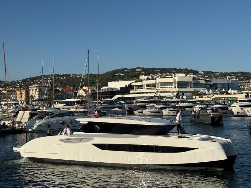 2025 Sunreef 55 Ultima, R2D2