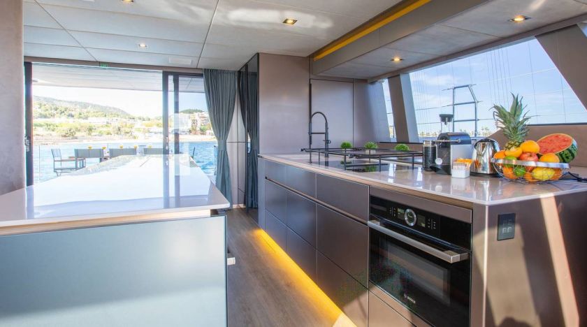 Sunreef 60 Sail Sunbreeze