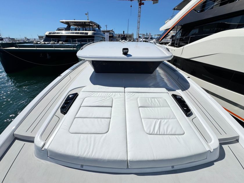 2025 Sunreef 55 Ultima, R2D2