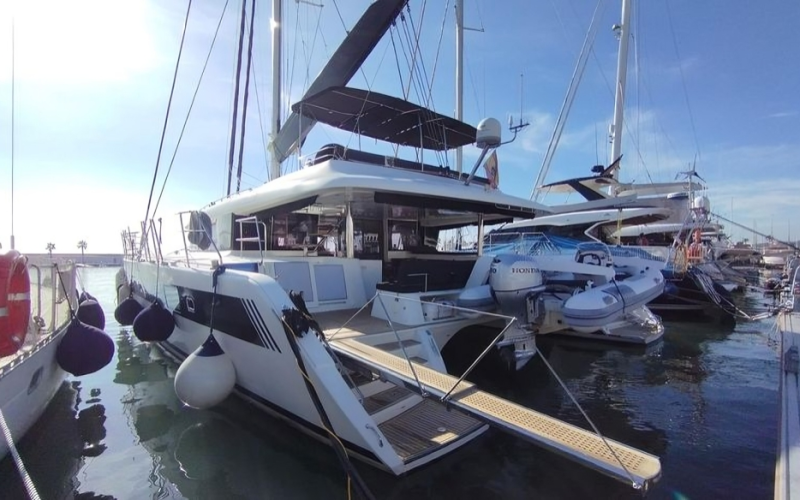 (2012) Lagoon 620 – JARANA