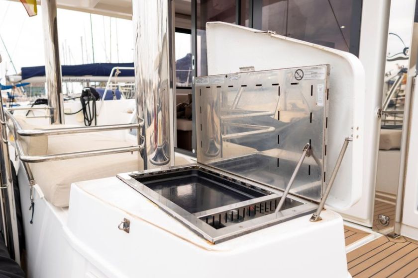 Bali 4.8 Tatani