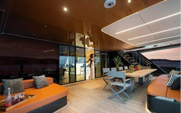 Med Cat Yachts en el Monaco Yacht Show 2025: presenta el Sunreef 80 Eco Sailing y el Sunreef 100 Power