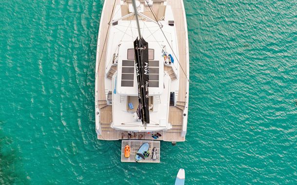 Networking y team building en alta mar: la nueva forma de conectar en Ibiza