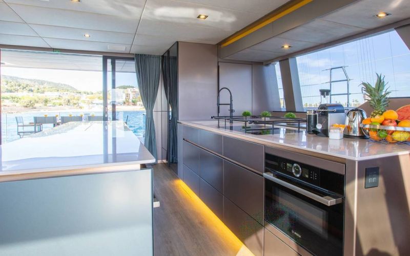 Sunreef 60 Sail Sunbreeze