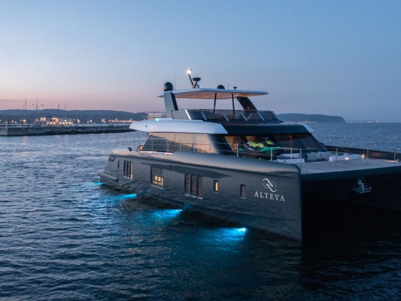 70 Sunreef Power