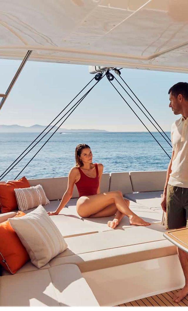 Med Cat Yachts  experiencias únicas a bordo de catamaranes de lujo