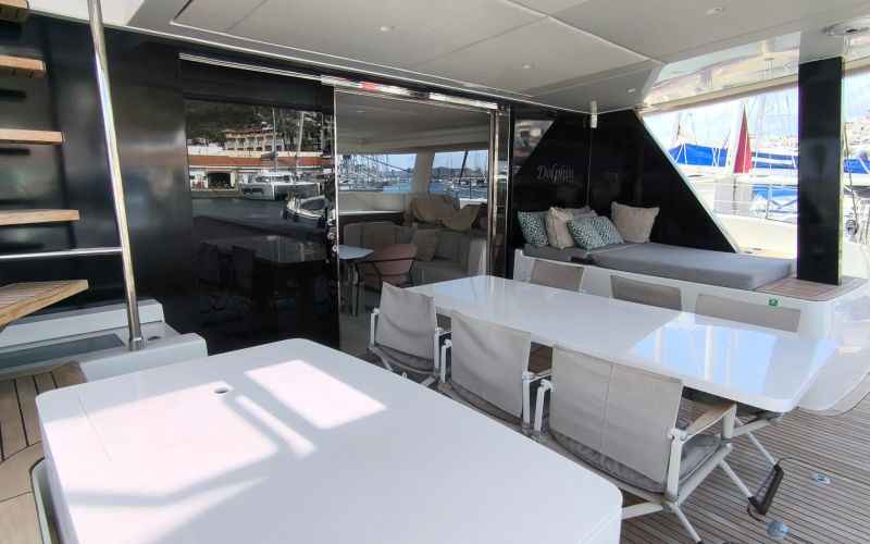 Sunreef 50 Dolphin