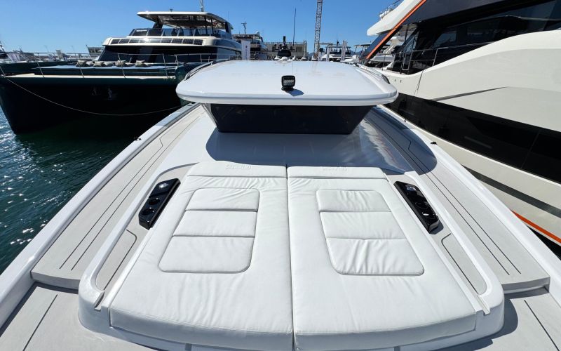 2025 Sunreef 55 Ultima, R2D2